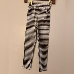 btween Black and White Houndstooth Leggings